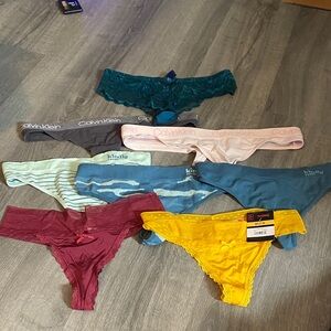Women's Panties Set - Multicolor